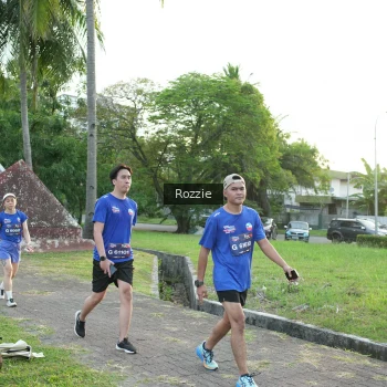 Runner Photo 3709462