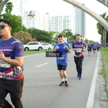 Runner Photo 3709468
