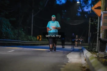 Runner Photo 3709476