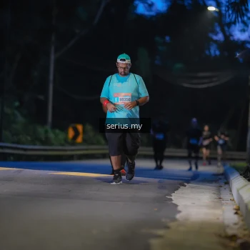 Runner Photo 3709480