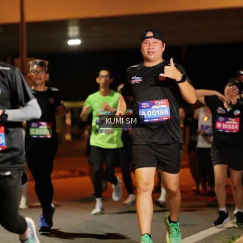 Runner Photo 3709489