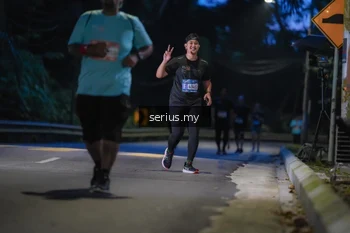 Runner Photo 3709500