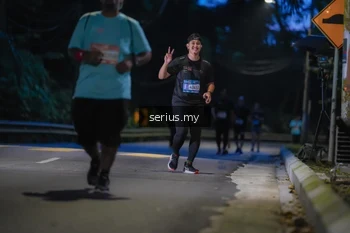 Runner Photo 3709506