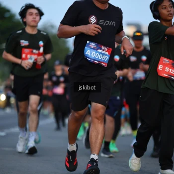 Runner Photo 3709507