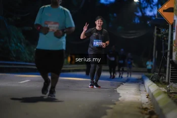 Runner Photo 3709511