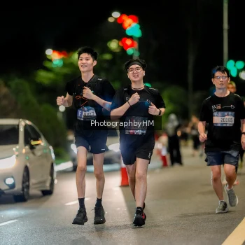 Runner Photo 3709514