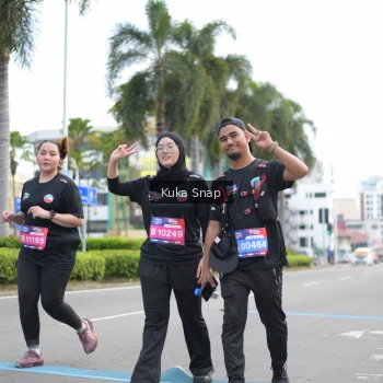 Runner Photo 3709524