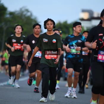 Runner Photo 3709531