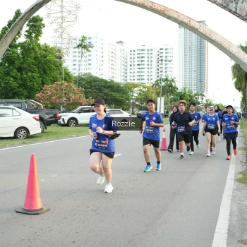 Runner Photo 3709547