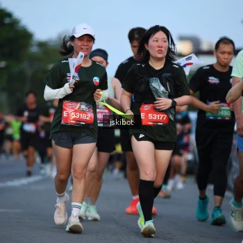 Runner Photo 3709550