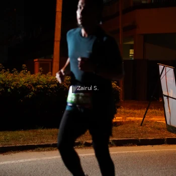 Runner Photo 3709570