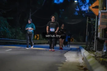Runner Photo 3709575