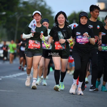 Runner Photo 3709590