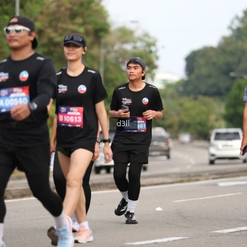 Runner Photo 3709602