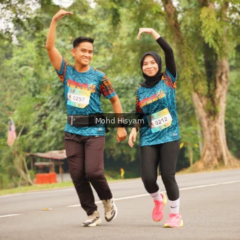 Runner Photo 3709604