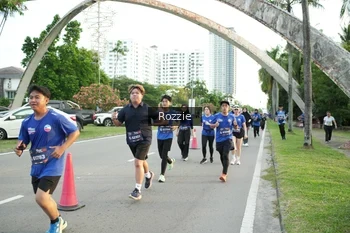 Runner Photo 3709607