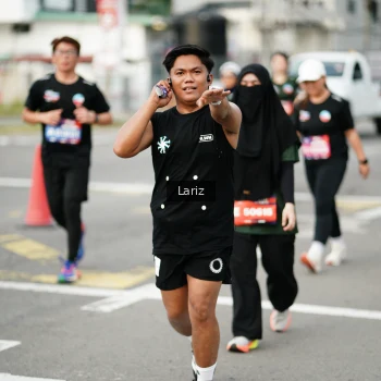 Runner Photo 3709618