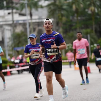 Runner Photo 3709627