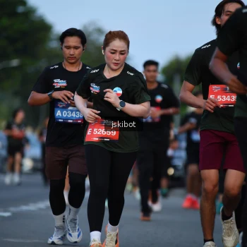 Runner Photo 3709628