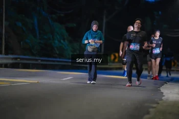 Runner Photo 3709633
