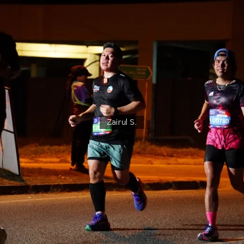 Runner Photo 3709656