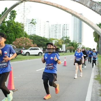Runner Photo 3709663