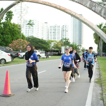Runner Photo 3709664