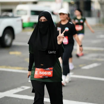 Runner Photo 3709678