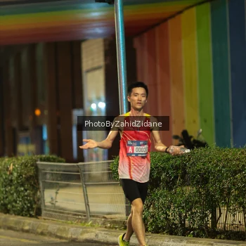 Runner Photo 3709681