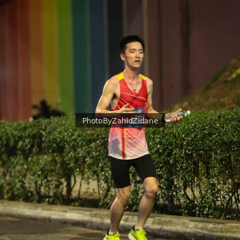 Runner Photo 3709711