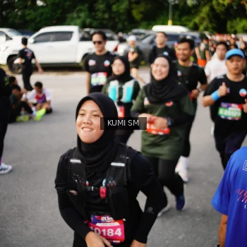 Runner Photo 3709741