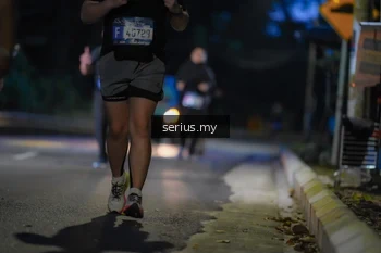 Runner Photo 3709756
