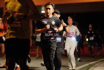 Runner Photo 3709788