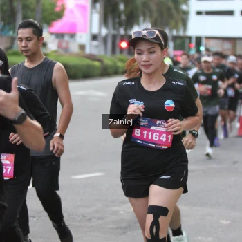 Runner Photo 3709820