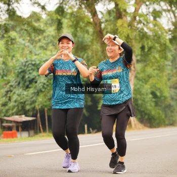 Runner Photo 3709846
