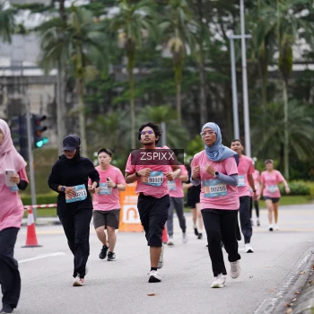 Runner Photo 3709854