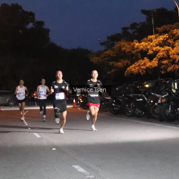 Runner Photo 3709861