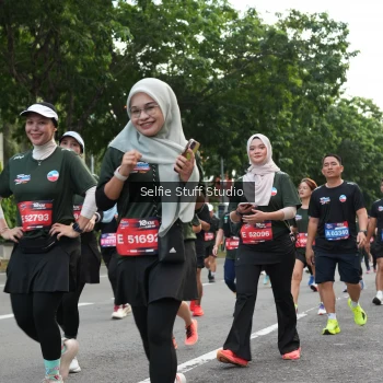 Runner Photo 3709866