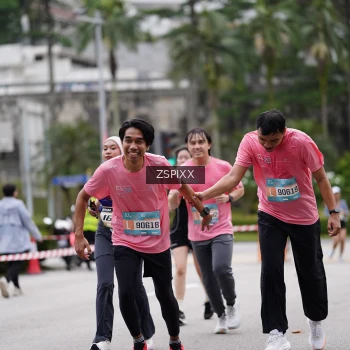 Runner Photo 3709890
