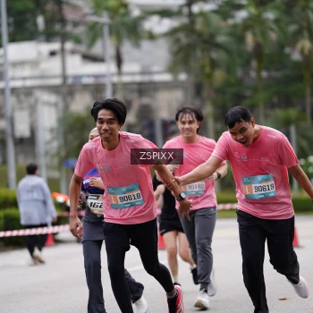 Runner Photo 3709901