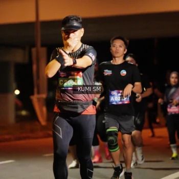 Runner Photo 3709912