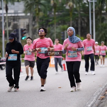 Runner Photo 3709923