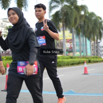 Runner Photo 3709931