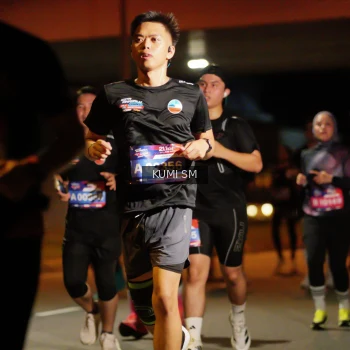 Runner Photo 3709949