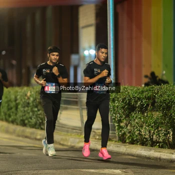 Runner Photo 3709952