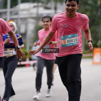 Runner Photo 3709953