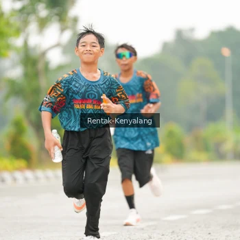 Runner Photo 3709974