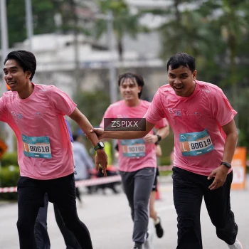 Runner Photo 3709979