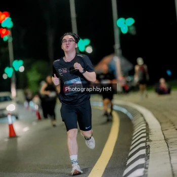 Runner Photo 3710003