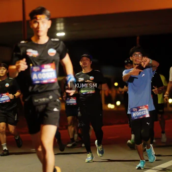 Runner Photo 3710008